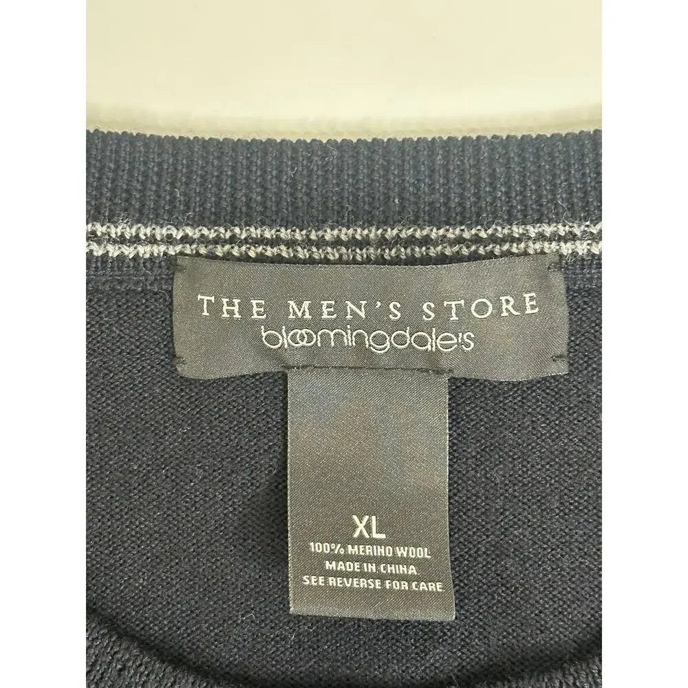 Bloomingdale's Men's 100% Merino Wool Sweater Dark Navy Blue XL Crew Neck Soft
